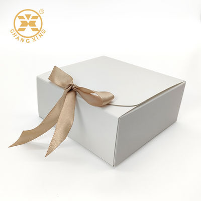 Eco-friendly 350gsm Cardboard Gift Packaging Box with Ribbon Decoration and Recycled Materials